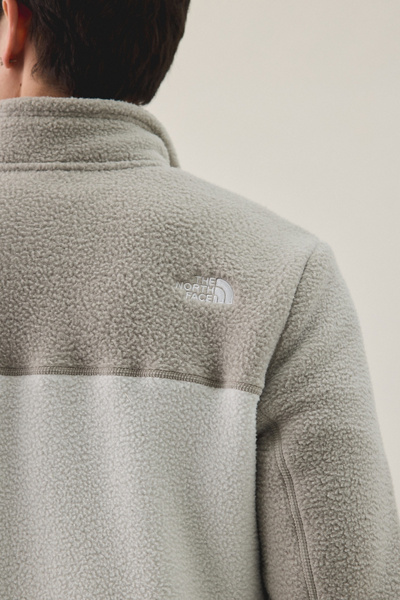 The North Face Yumiori Fleece Quarter Zip Sweatshirt