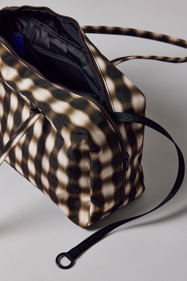 BAGGU Medium Nylon Bowler Bag | Urban Outfitters