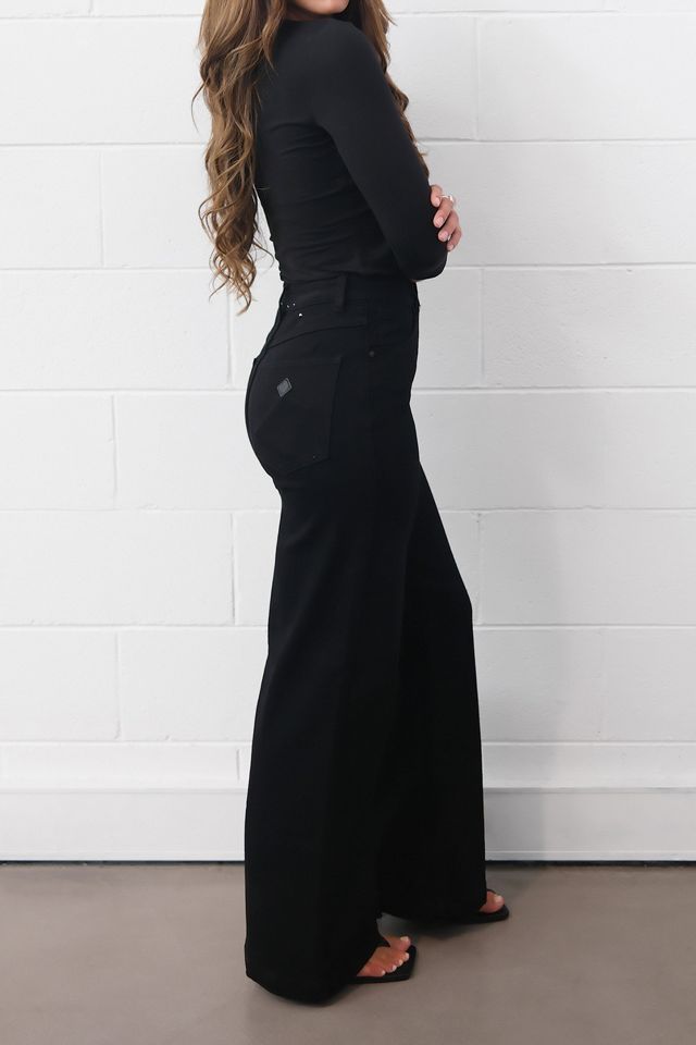Abrand 94 High & Wide Petite #1