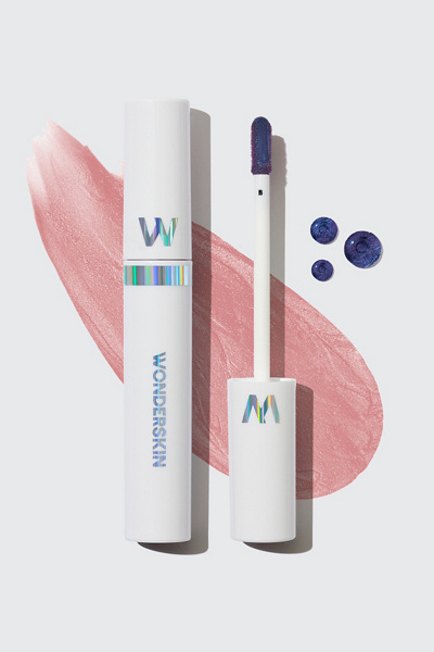 WONDERSKIN Wonder Blading All Day Lip Stain Masque in XOXO at Urban Outfitters