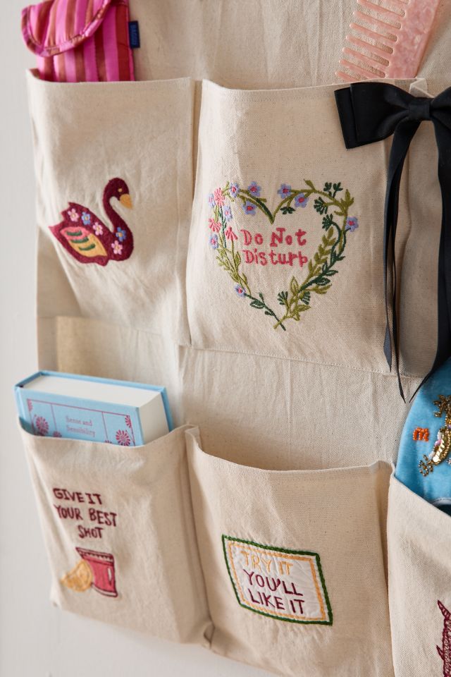 Embroidered Graphic 9-Pocket Storage Wall Hanging #1