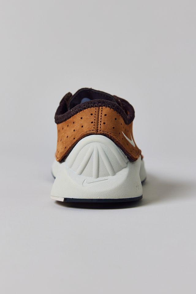 Nike Women's Air Superfly Sneaker #4