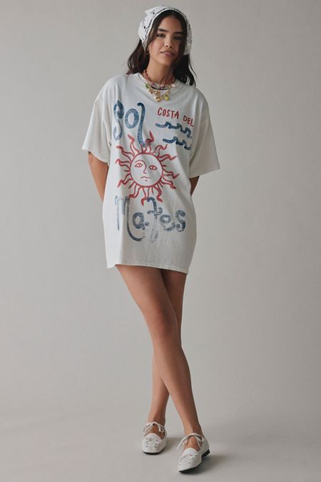 The Cure Wish Tour Graphic T-Shirt Dress | Urban Outfitters The Cure Wish Tour Graphic T-Shirt Dress | Urban Outfitters