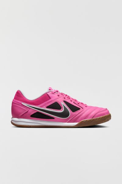 Nike Women's Gato Sneaker