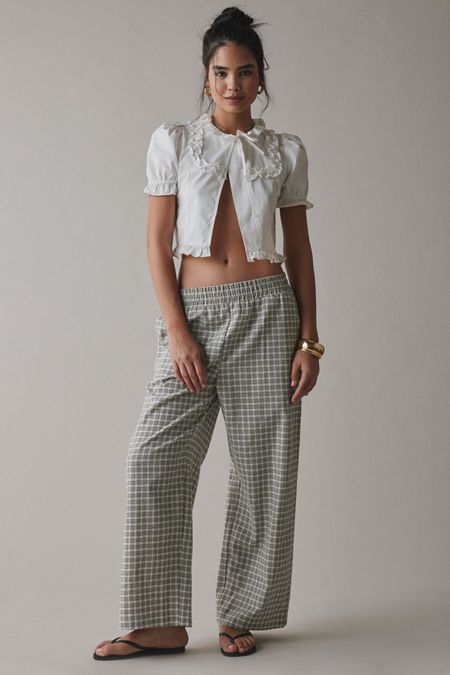 High Waisted Wide-Leg Pants | Urban Outfitters High Waisted Wide-Leg Pants | Urban Outfitters