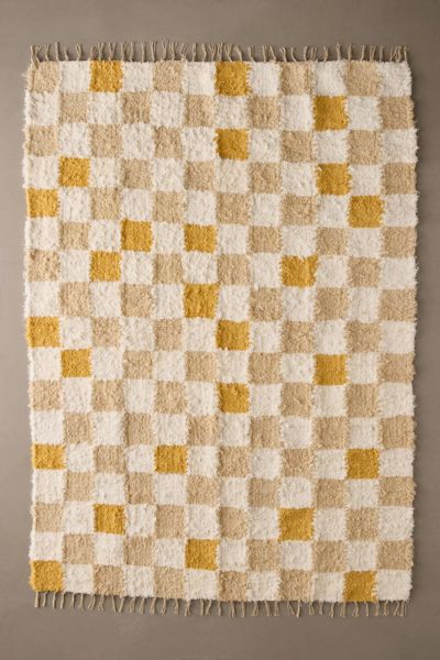 Urban Outfitters Checkerboard Woven Shag Rag Rug In Honey Dusk At