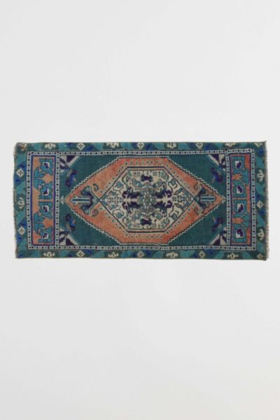 Canary Lane Vintage Mini Rug No. 1717