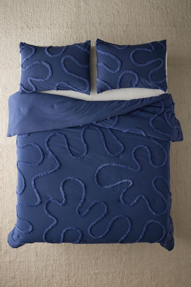 Quinn Wiggle Tufted Comforter #1