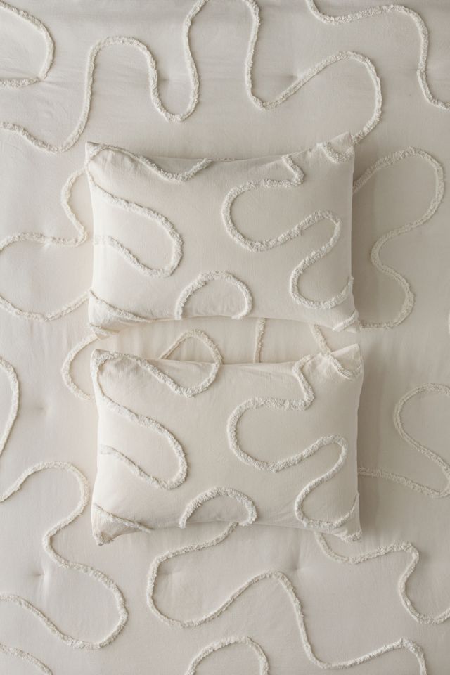 Quinn Wiggle Tufted Sham Set #1