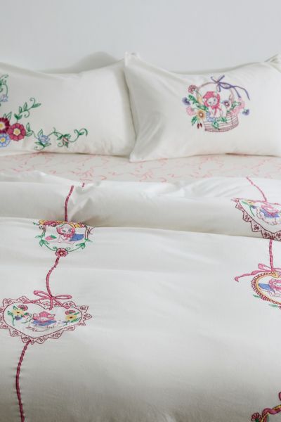 Housse de couette brodée de chat Eve Hankies
