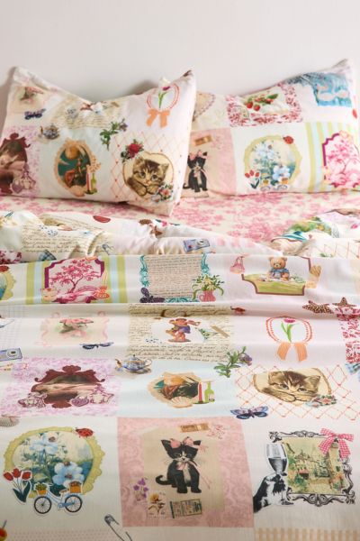 Bedding + Bedspreads | Urban Outfitters
