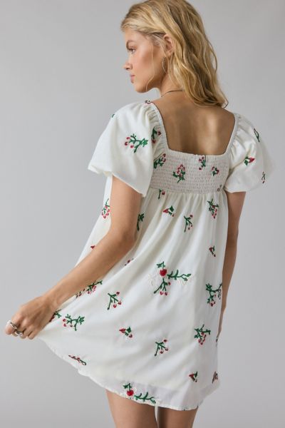 Daisy Street Embroidered Floral Puff Sleeve Babydoll Mini Dress