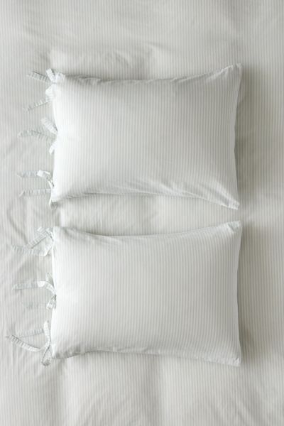 Yarn Dye Striped Knotted Sham Set