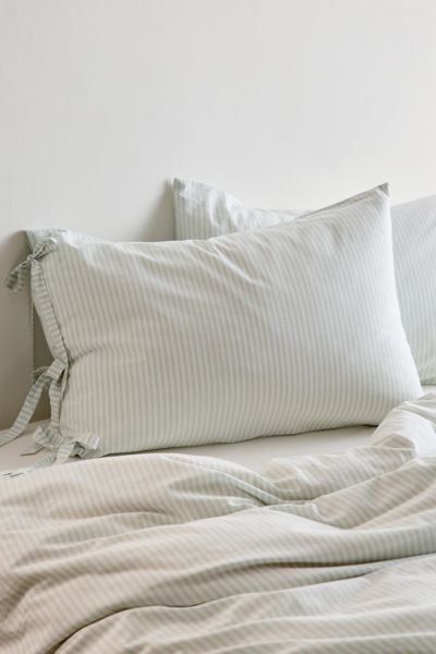 Yarn Dye Striped Knotted Sham Set