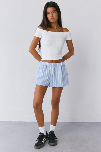 OUT FROM UNDER DAYS OFF SEAMLESS KNIT OFF-THE-SHOULDER TOP IN WHITE, WOMEN'S AT URBAN OUTFITTERS 