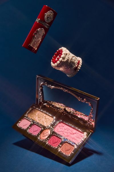 Flower Knows Strawberry Cupid Makeup Palette