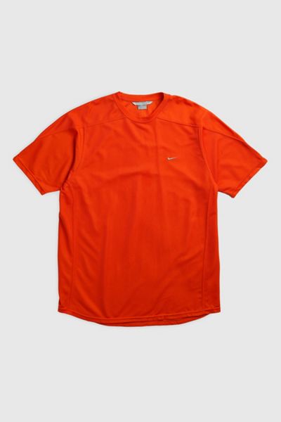 Vintage Nike Tee 209