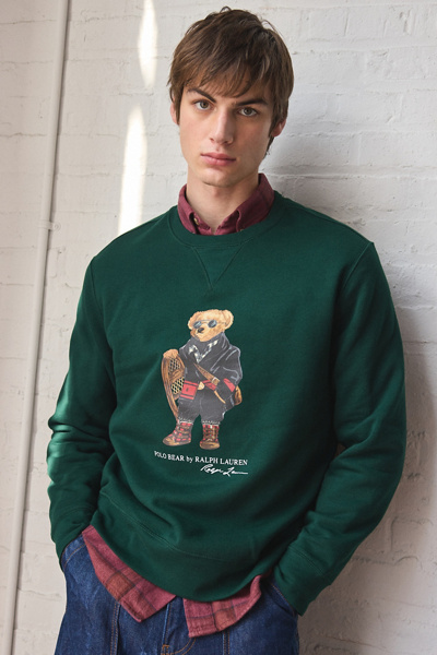 Polo Ralph Lauren Holiday Bear Crew Neck Sweatshirt | Urban Outfitters