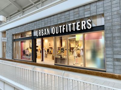 Danbury, Danbury, CT  Urban Outfitters Store Location